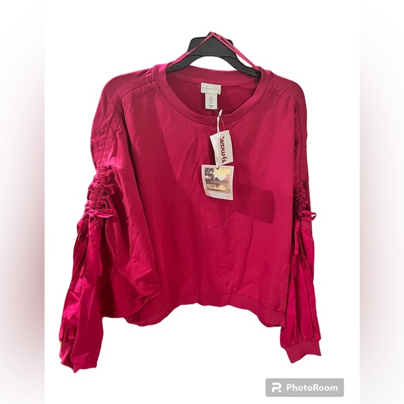 NWT A Picture’s Worth Top Size Large - Picture 1 of 2